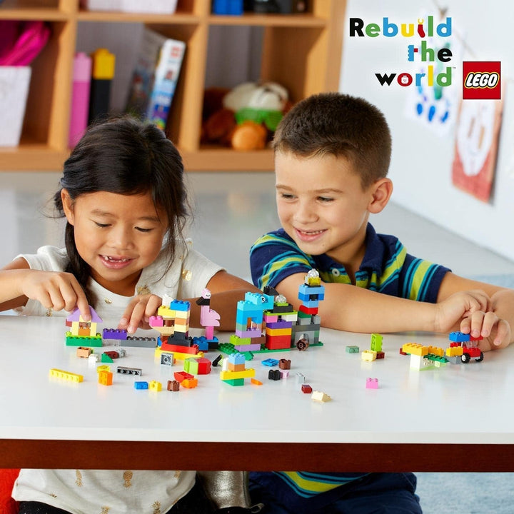 LEGO 10713 Classic Brick Starter Set - Sortarea culorilor cu cutie de depozitare, cadou creativ, jucărie pentru copii pentru fete și băieți de la 4 ani Seturi de constructie Besuche den LEGO-Store