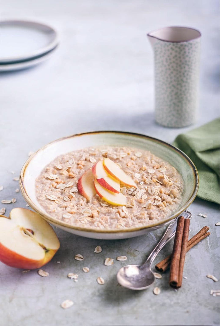 RUF Porridge Apple Cinnamon, cu fulgi de ovăz integral, aromă fină de scorțișoară și bucăți de mere uscate, 400 grame Cereale Naty Shop