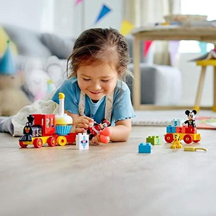Trenul aniversar LEGO 10941 DUPLO Disney Mickey și Minnie, tren de jucărie cu tort și baloane, cadou pentru copii de 2 ani și peste Seturi de constructie Besuche den LEGO-Store
