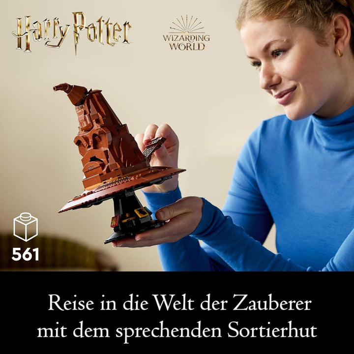 LEGO Harry Potter Pălăria vorbitoare, model Hogwarts pentru adulți, cadou de film pentru femei, bărbați, mamă și tată, cu 31 de combinații de sunete aleatorii, te sortează în casa ta Hogwarts 76429 Seturi de constructie Besuche den LEGO-Store