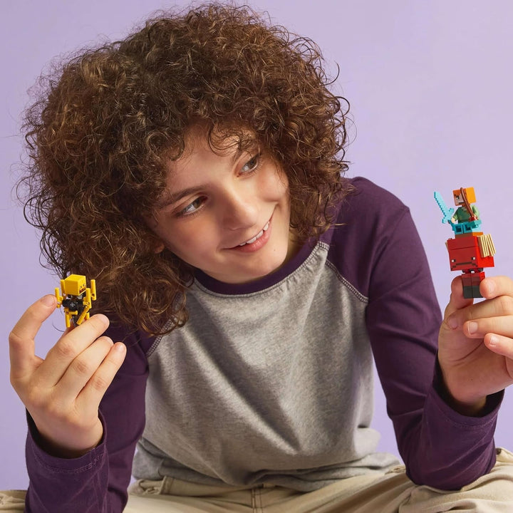 LEGO Minecraft Duelul de lavă din adâncuri, jucărie pentru fanii jocului video, fortăreață cu minifigurine, inclusiv Alex, scheletul Wither, Lohe și Strider, cadou pentru fete și băieți de la 6 ani 21266 Seturi de constructie Besuche den LEGO-Store