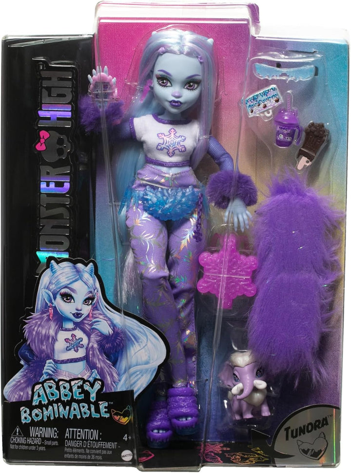Monster High Abbey Bominable Yeti cu animal de companie Mammoth și accesorii - aspect Spook-tastic Snowflake pentru copii 4+, HNF64 Papusi Naty Shop