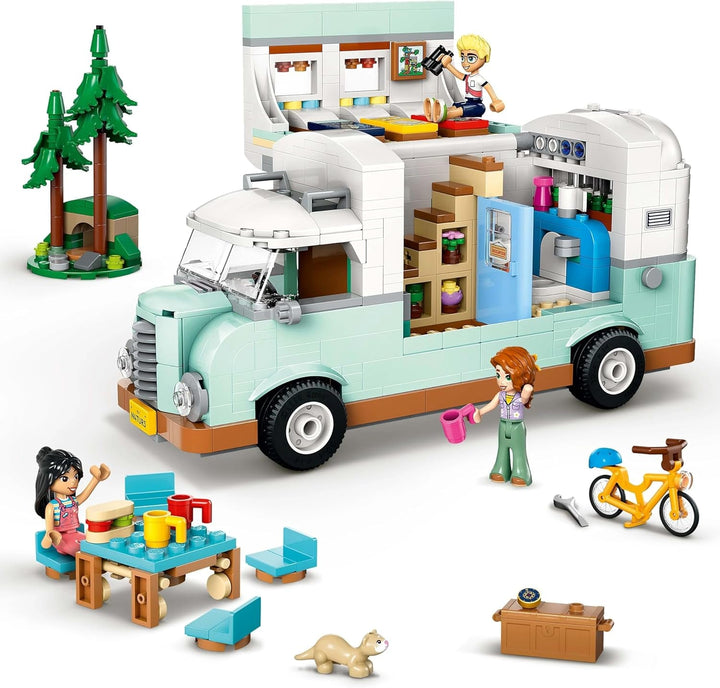 LEGO Friends Caravan, Set de construcție pentru jocuri de rol cu o rulotă de jucărie, Cadou pentru fete cu vârsta de peste 7 ani, Set de joacă creativ cu 3 minifigurine și figurină de animal dihor 42663 Seturi de constructie Besuche den LEGO-Store