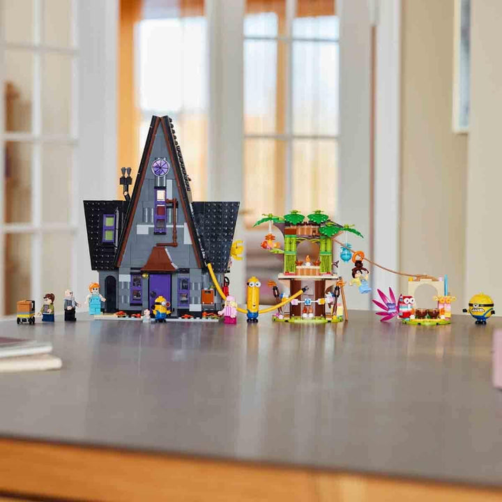 LEGO I - Simply Incorrigible 4 Vila de familie a lui Gru și a Minionilor, set de joacă pentru filmul I - Simply Incorrigible 4, jucărie pentru copii, cadou pentru băieți și fete începând cu vârsta de 8 ani 75583 Seturi de constructie Besuche den LEGO-Store