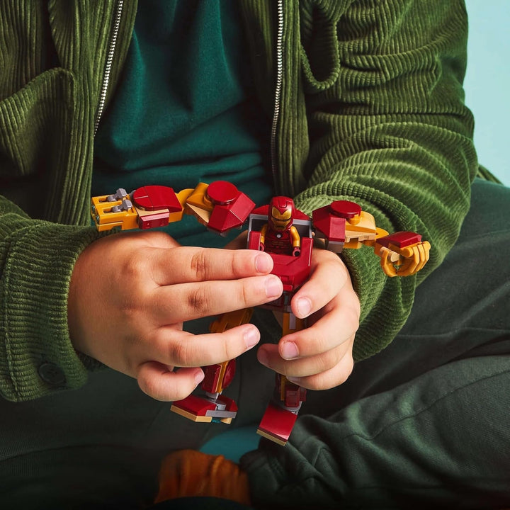 LEGO Marvel Iron Man Mech Vs. Ultron - Jucărie de supererou cu 2 minifigurine - Figură de acțiune cu brațe, picioare și degete mobile - Cadou pentru băieți și fete cu vârsta peste 6 ani 76307 Seturi de constructie Besuche den LEGO-Store