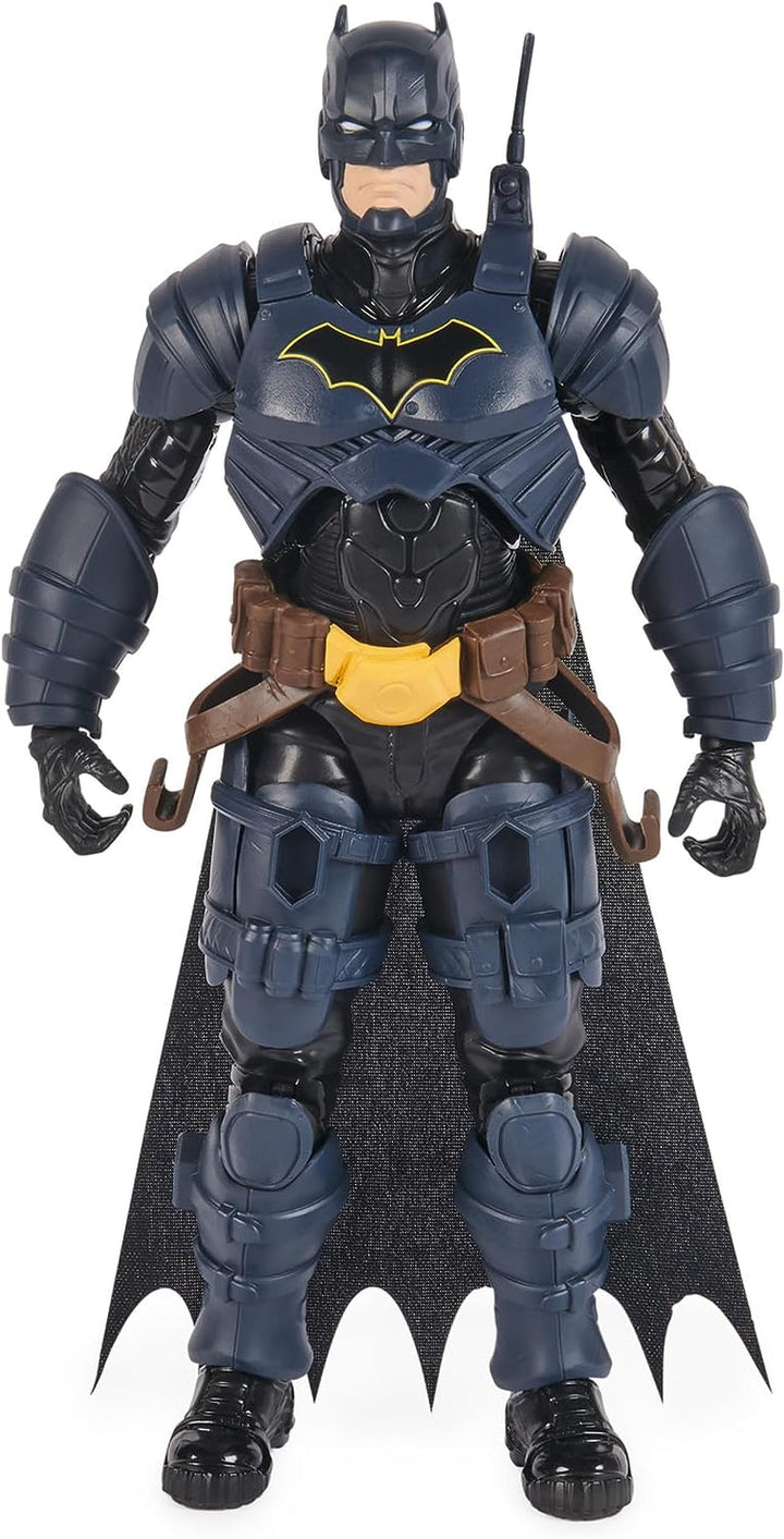 DC Batman Adventures Action Figure, 30 Cm - Cu 16 elemente de echipament și complet mobil pentru aventuri captivante și cascadorii pline de acțiune, jucărie pentru copii de la 3 ani în sus Action figures Naty Shop