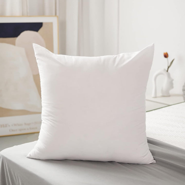 Novilla Pillow 65X65 Set de 2, 2800G (1400Gx2) Pernă reglabilă în înălțime Pernă pătrată de dormit Pernă albă de pat cu zip față de pernă lavabilă Perne standard Naty Shop Seria 14 65X65Cm (1 bucată)