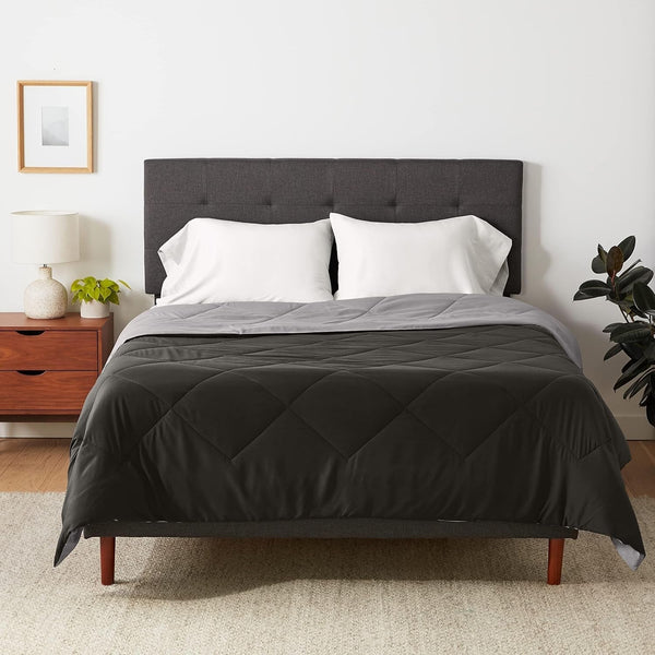 Amazon Basics cuvertură din microfibră, poate fi utilizată pe ambele părți, 220 X 240 Cm, gri / negru Plapumi si pilote Naty Shop Gri/negru 220X240 Cm
