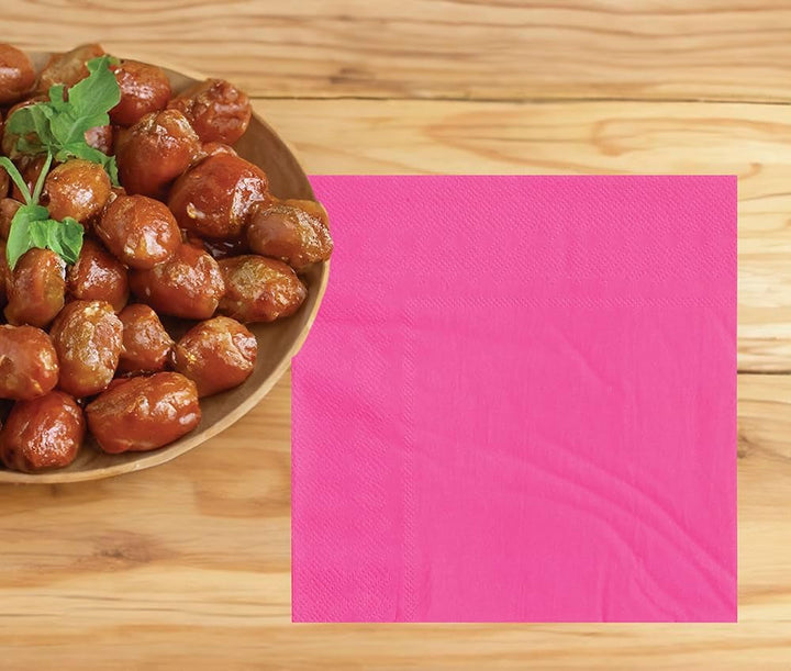 | 20 Șervețele Happy New Year (16X16 Cm) - Decorațiuni de masă pentru petreceri de Revelion - Ideal pentru evenimente și sărbători - Negru și auriu