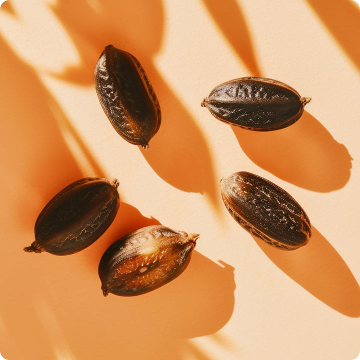 Elie Saab Girl of Now Lovely 30 ml – Apă de parfum pentru femei – Parfum floral gurmand – Note strălucitoare de mandarină, pară, floare de migdal și boabe de tonka – Sticlă transparentă