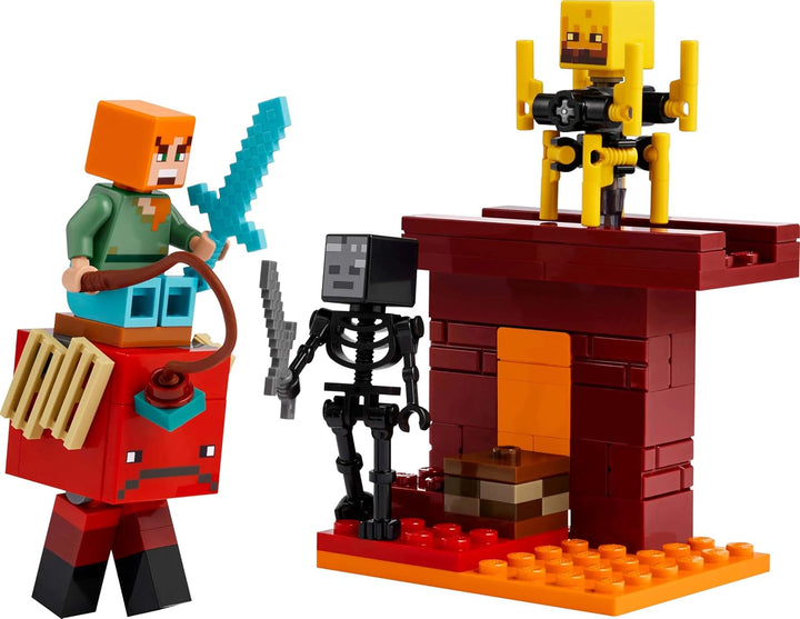 LEGO Minecraft Duelul de lavă din adâncuri, jucărie pentru fanii jocului video, fortăreață cu minifigurine, inclusiv Alex, scheletul Wither, Lohe și Strider, cadou pentru fete și băieți de la 6 ani 21266 Seturi de constructie Besuche den LEGO-Store