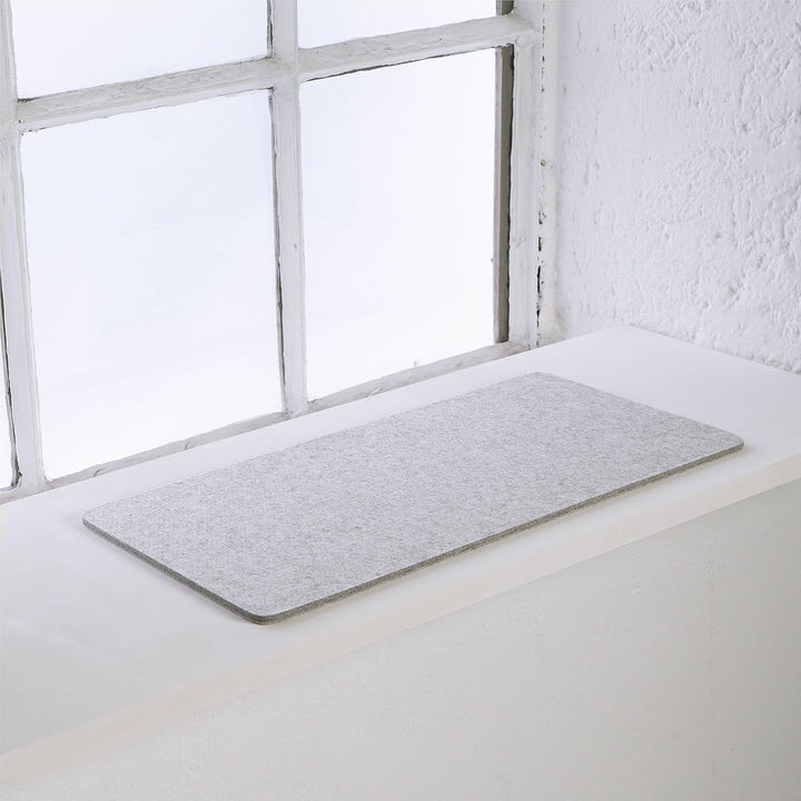 Covoraș pentru pervaz de fereastră Lucybalu® din lână fetru pentru pisici | Covoraș pentru pervaz de fereastră pentru pisici | Pernă pentru pisici | Șezlong pentru pisici | Pat pentru pisici pentru pervazuri | Șezlong ca pat pentru pisici | Gri deschis