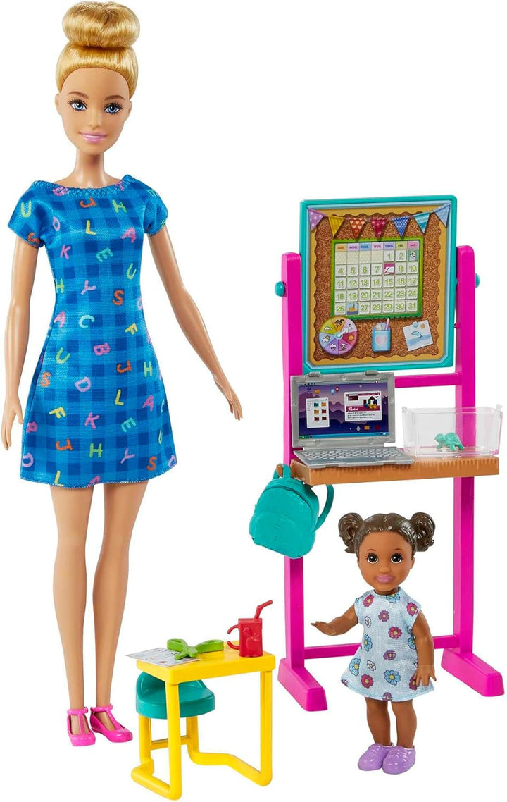 Păpușă Barbie profesoară cu păpușă de modă brunetă cu rochie cu model, 1 păpușă Toddler și accesorii pentru clasă, JCR76 Papusi Naty Shop Albastru