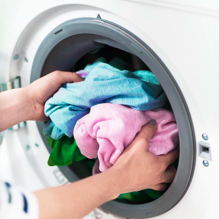 Coral detergent lichid delicat pentru lână și rufe delicate, 23 spalari, 1,15 litri Detergenti Rufe Naty Shop