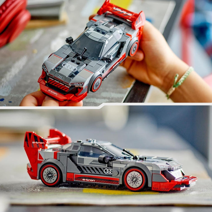 Set de mașini de curse LEGO Speed Champions Audi S1 E-Tron Quattro cu jucării auto pentru a construi, juca și expune, model de mașină pentru copii, cadou pentru băieți și fete de 9 ani 76921 Seturi de constructie Besuche den LEGO-Store