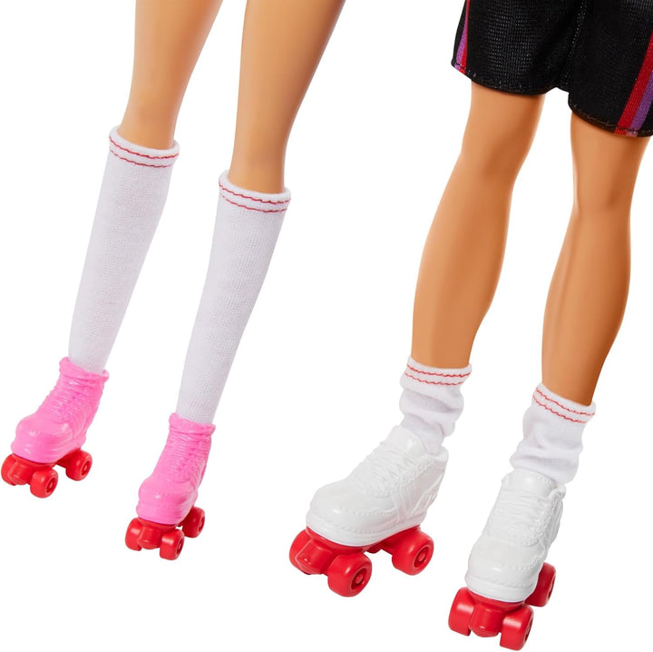 Set Barbie Fashionistas cu 2 păpuși de modă și 6 accesorii, păpuși de modă Barbie și Ken pe role, 65th Anniversary Collectible Figures, HXK90 Papusi Naty Shop