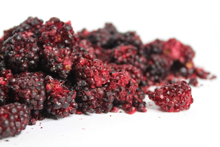 Mure liofilizate întregi 100g - Fructe liofilizate - Fructe uscate liofilizate - Mure întregi liofilizate pentru coacere, decorare prăjituri, gustări, muesli, deserturi Produse deshidratate Naty Shop